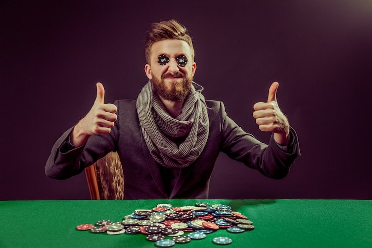Premium mobile gaming interface for High Roller users in the Philippines
